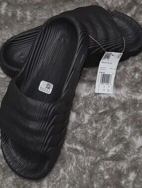 adidas Adilette 22 Slides Slip On Synthetic ~ Black ID4925 | Men's: 9  *NWT